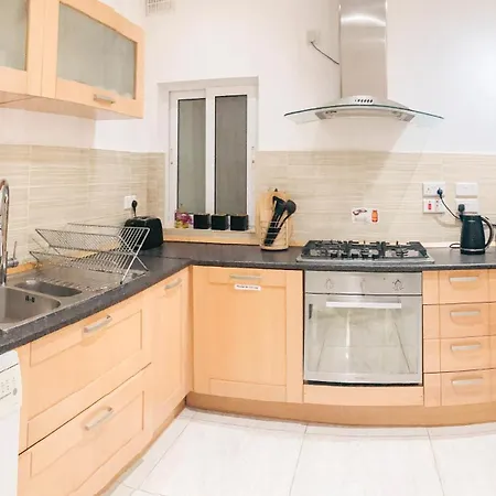 Harbour Pearl Apartment *